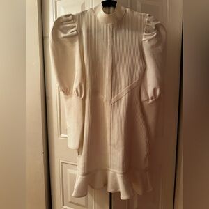 Elegant White Long-Sleeve Dress
